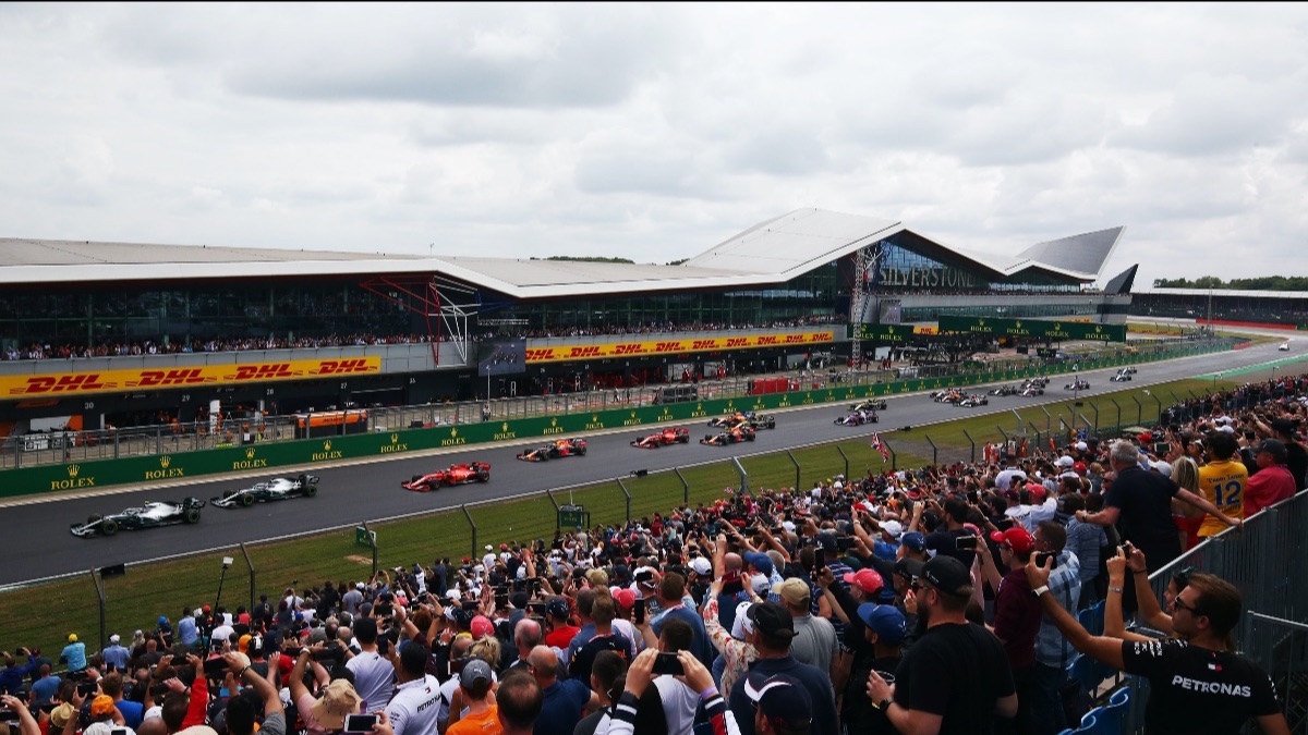 Silverstone to welcome full capacity crowd at Formula 1 British Grand Prix Stadia Magazine